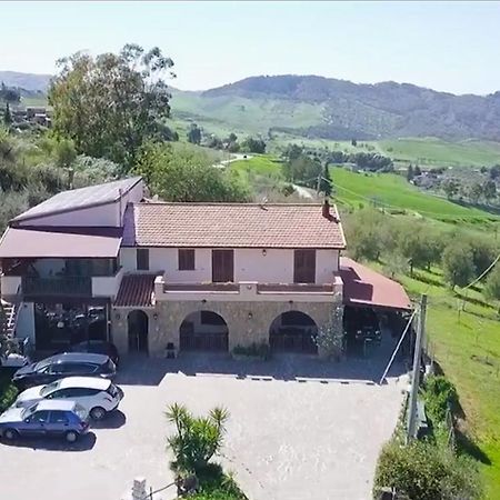 B&B Profumi Di Sicilia San Cataldo  Εξωτερικό φωτογραφία