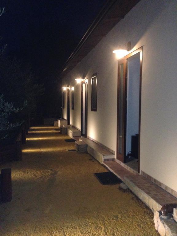B&B Profumi Di Sicilia San Cataldo  Δωμάτιο φωτογραφία