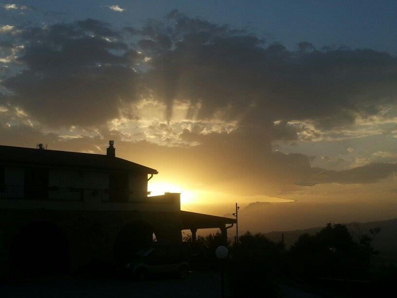 B&B Profumi Di Sicilia San Cataldo  Εξωτερικό φωτογραφία