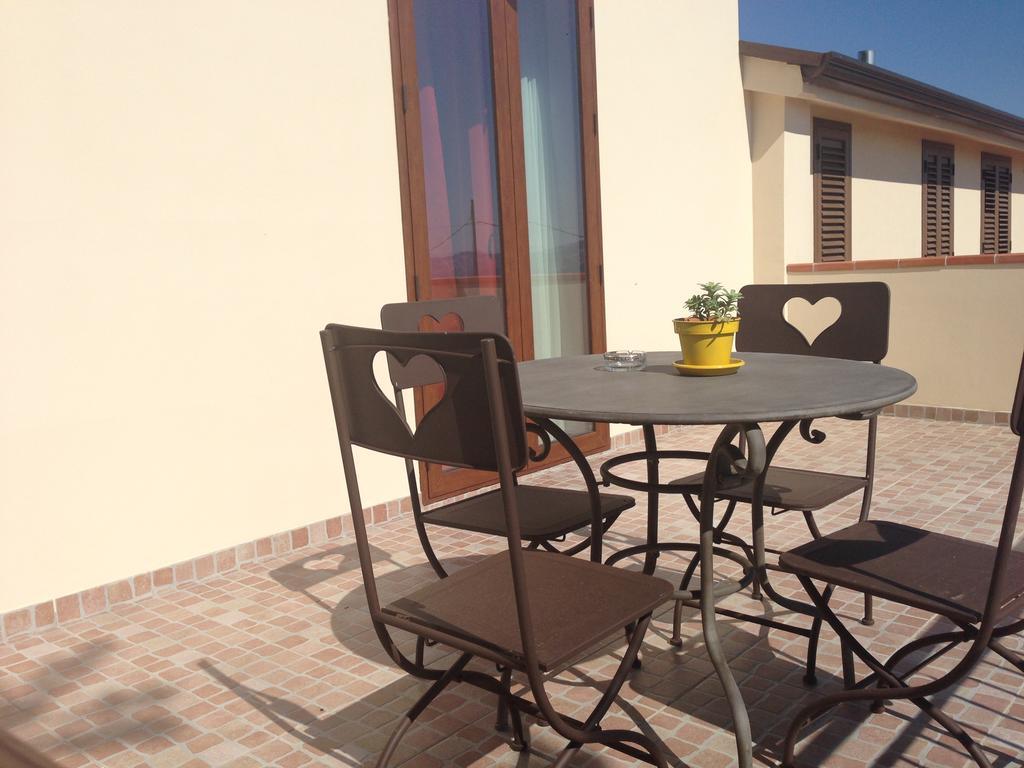 B&B Profumi Di Sicilia San Cataldo  Δωμάτιο φωτογραφία